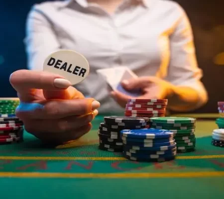 Dealer Là Nghề Gì? Tiêu Chí Trở Thành Dealer Casino