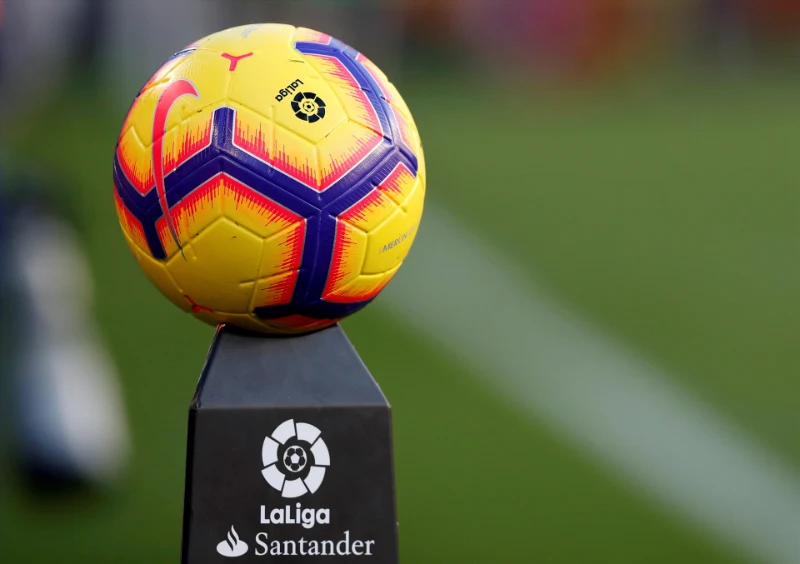 Giải đấu La Liga vẫn còn quy định tẩy thẻ 